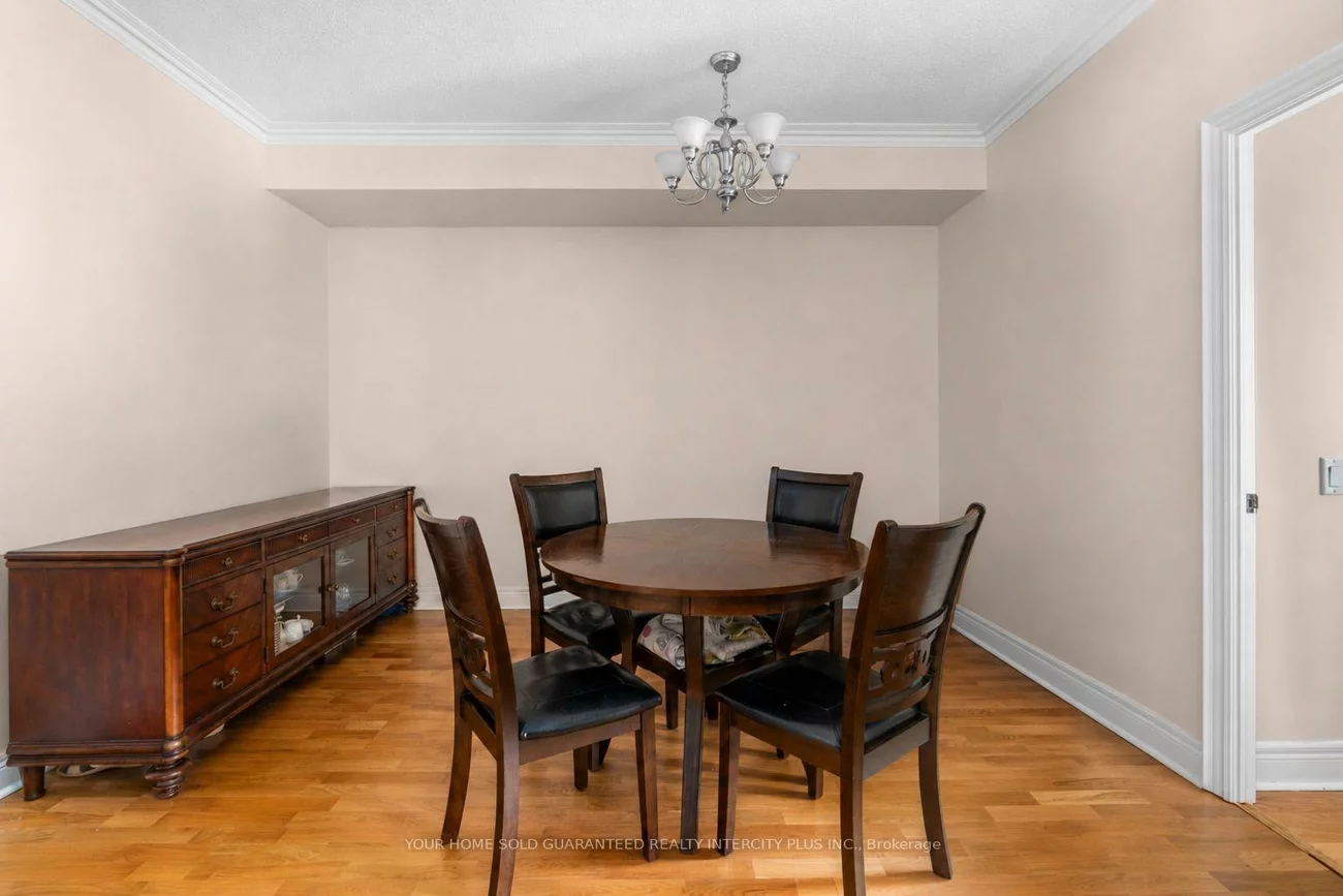 1, Clairtrell, Willowdale East, Toronto