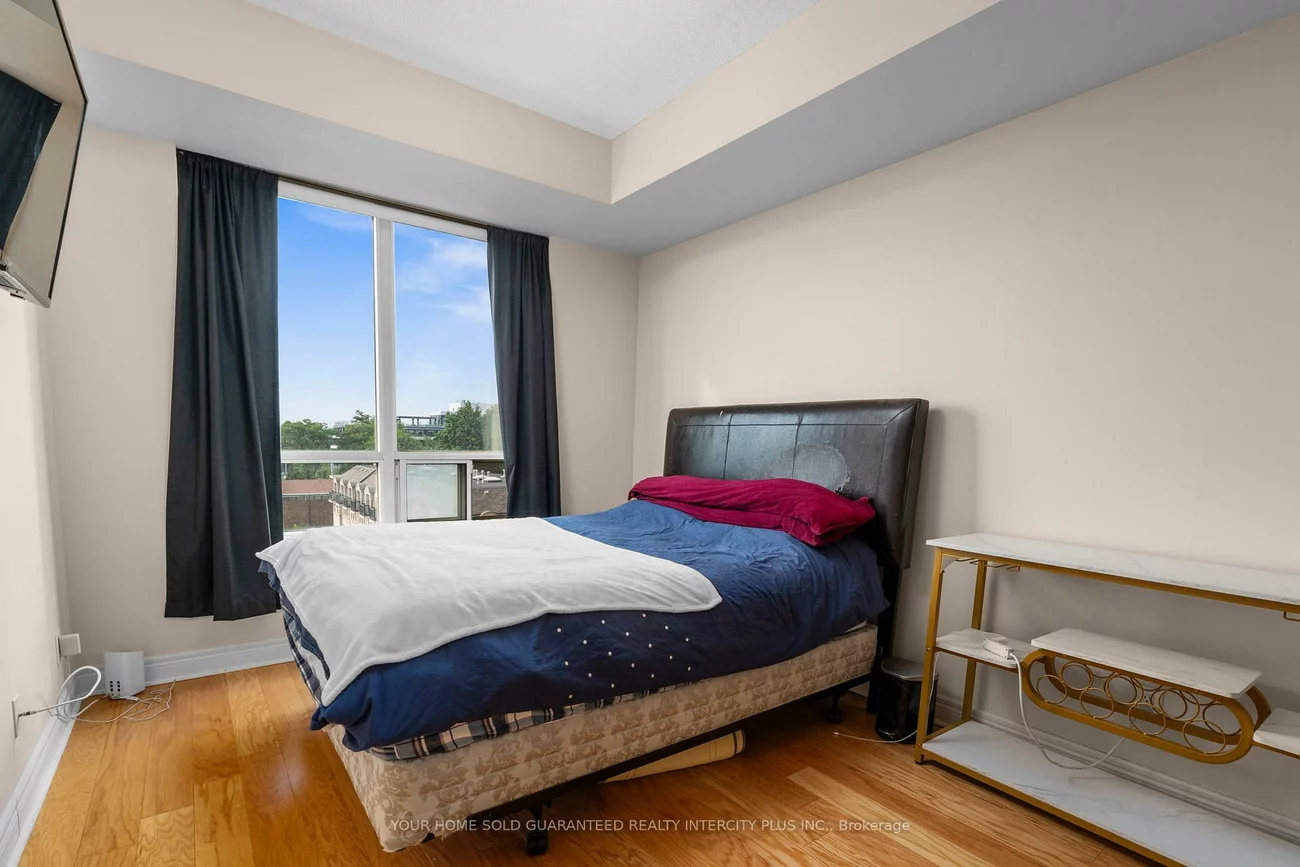 1, Clairtrell, Willowdale East, Toronto