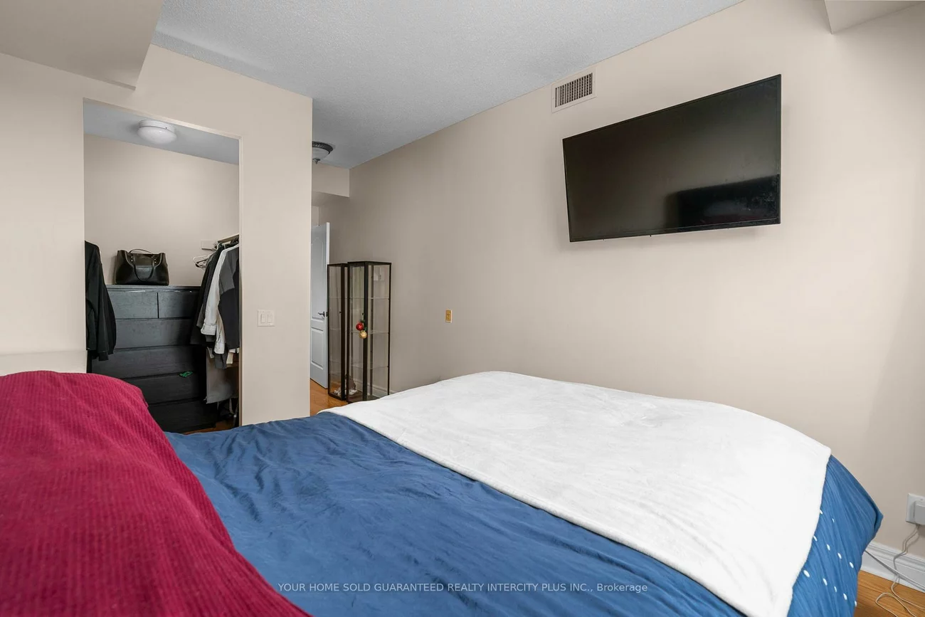 1, Clairtrell, Willowdale East, Toronto