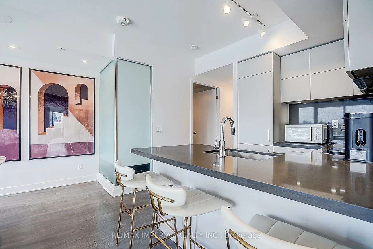 188, Cumberland, Annex, Toronto