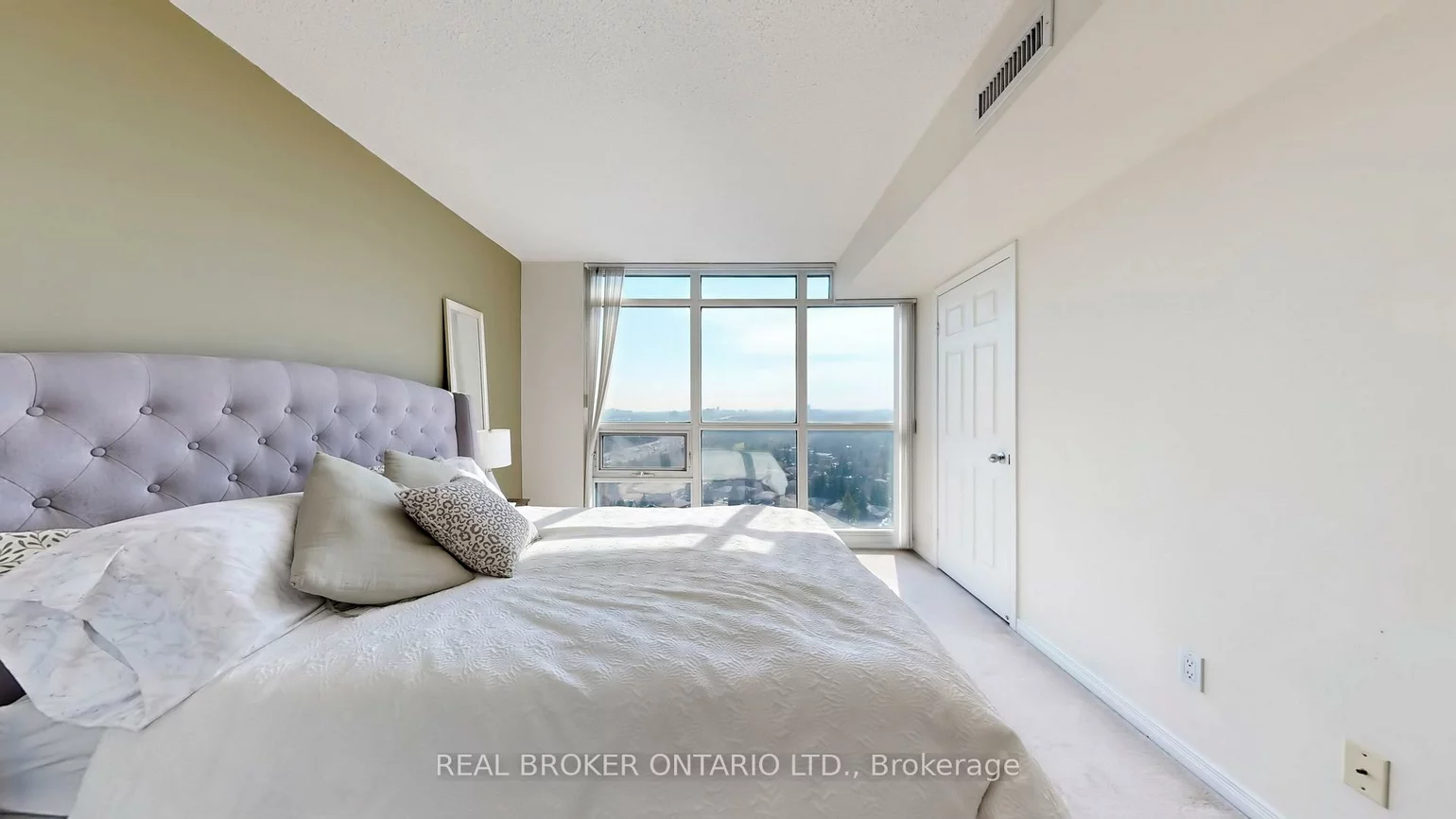 30, Harrison Garden, Willowdale East, Toronto