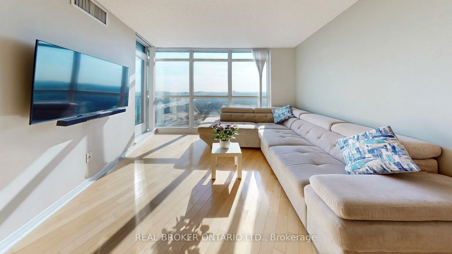 30, Harrison Garden, Willowdale East, Toronto