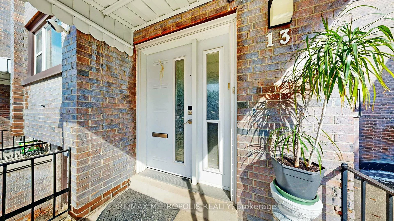 13, Candy Court, Newtonbrook West, Toronto