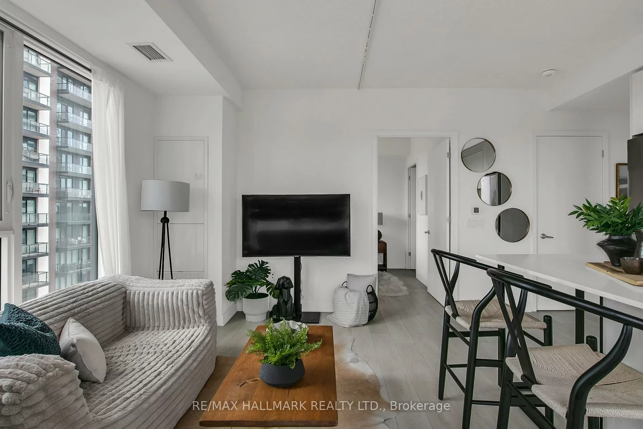 35, Tubman, Regent Park, Toronto