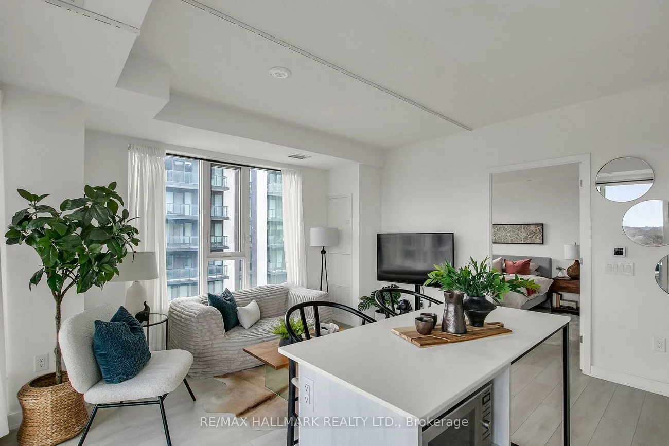 35, Tubman, Regent Park, Toronto