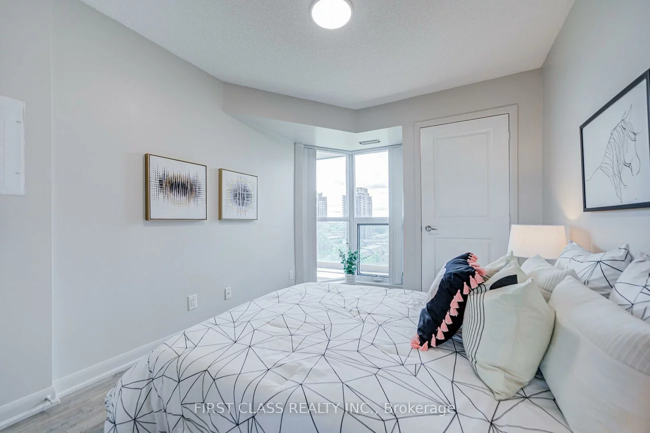 17, Anndale, Willowdale East, Toronto