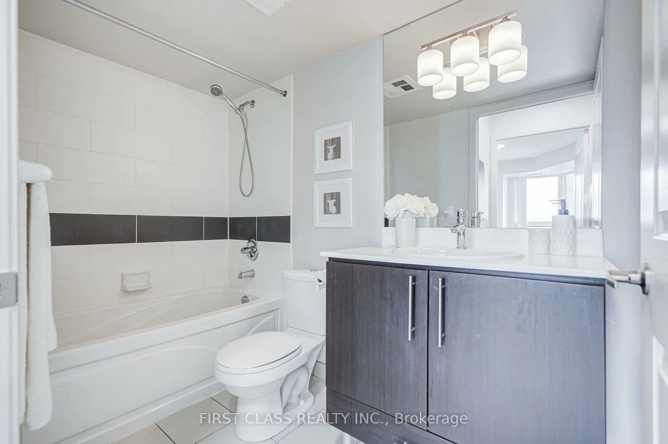 17, Anndale, Willowdale East, Toronto