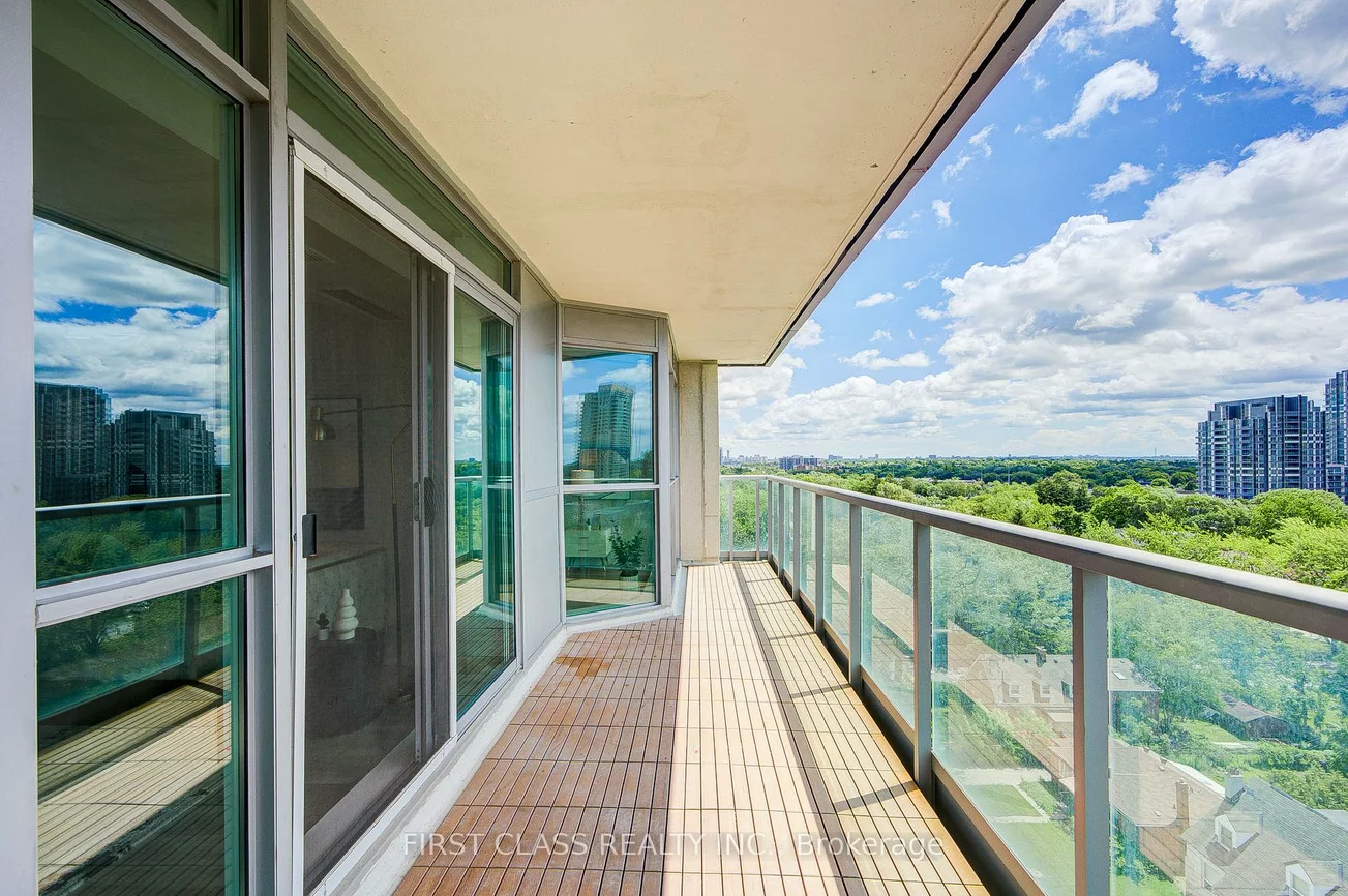 17, Anndale, Willowdale East, Toronto