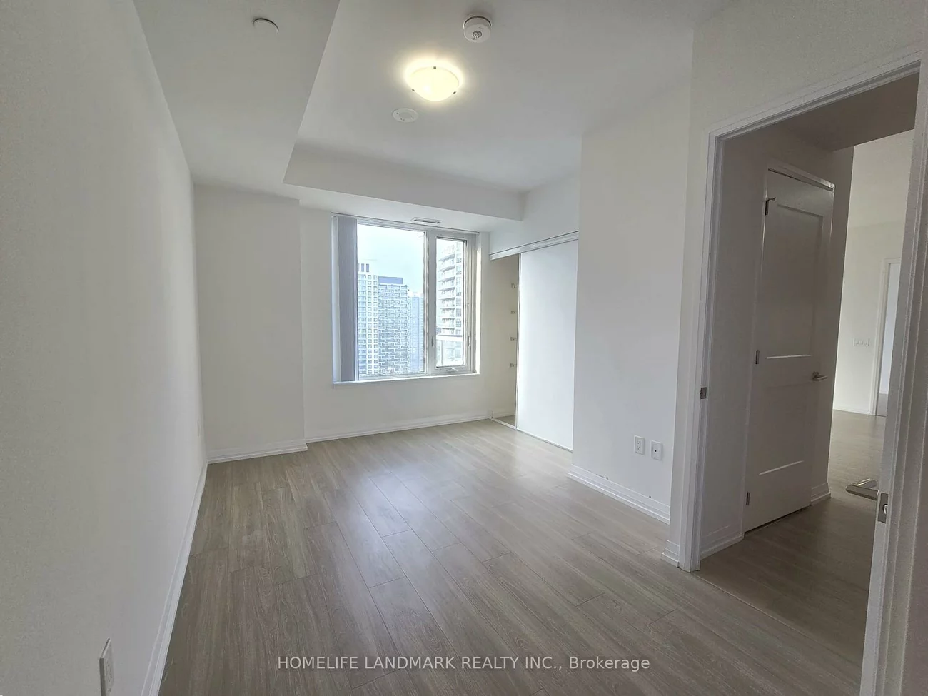 50, Dunfield, Mount Pleasant West, Toronto