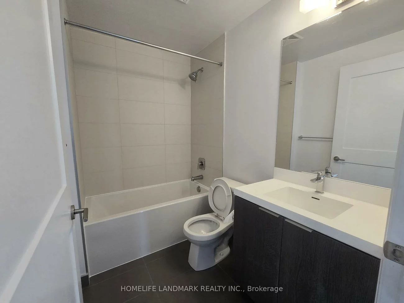 50, Dunfield, Mount Pleasant West, Toronto