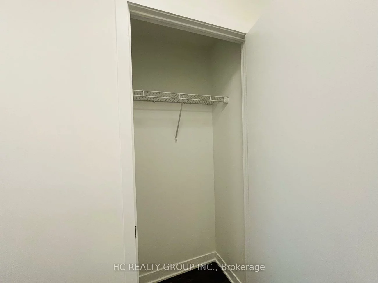 185, Alberta, Oakwood Village, Toronto
