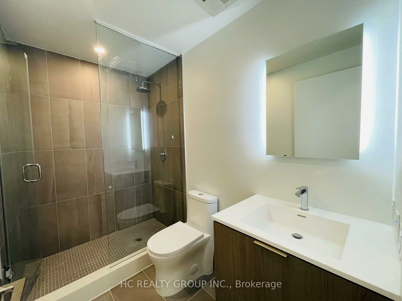 185, Alberta, Oakwood Village, Toronto