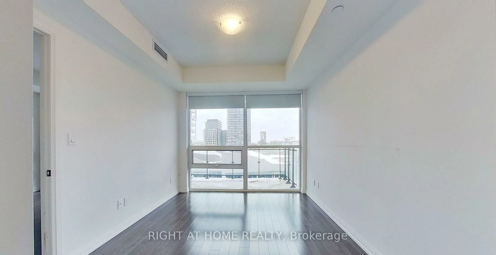 460, Adelaide, Moss Park, Toronto