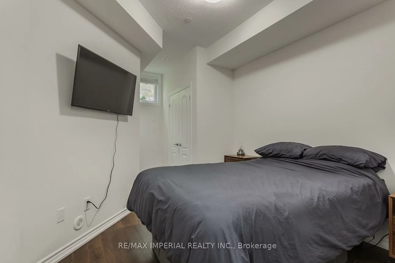 39, Drewry, Newtonbrook West, Toronto