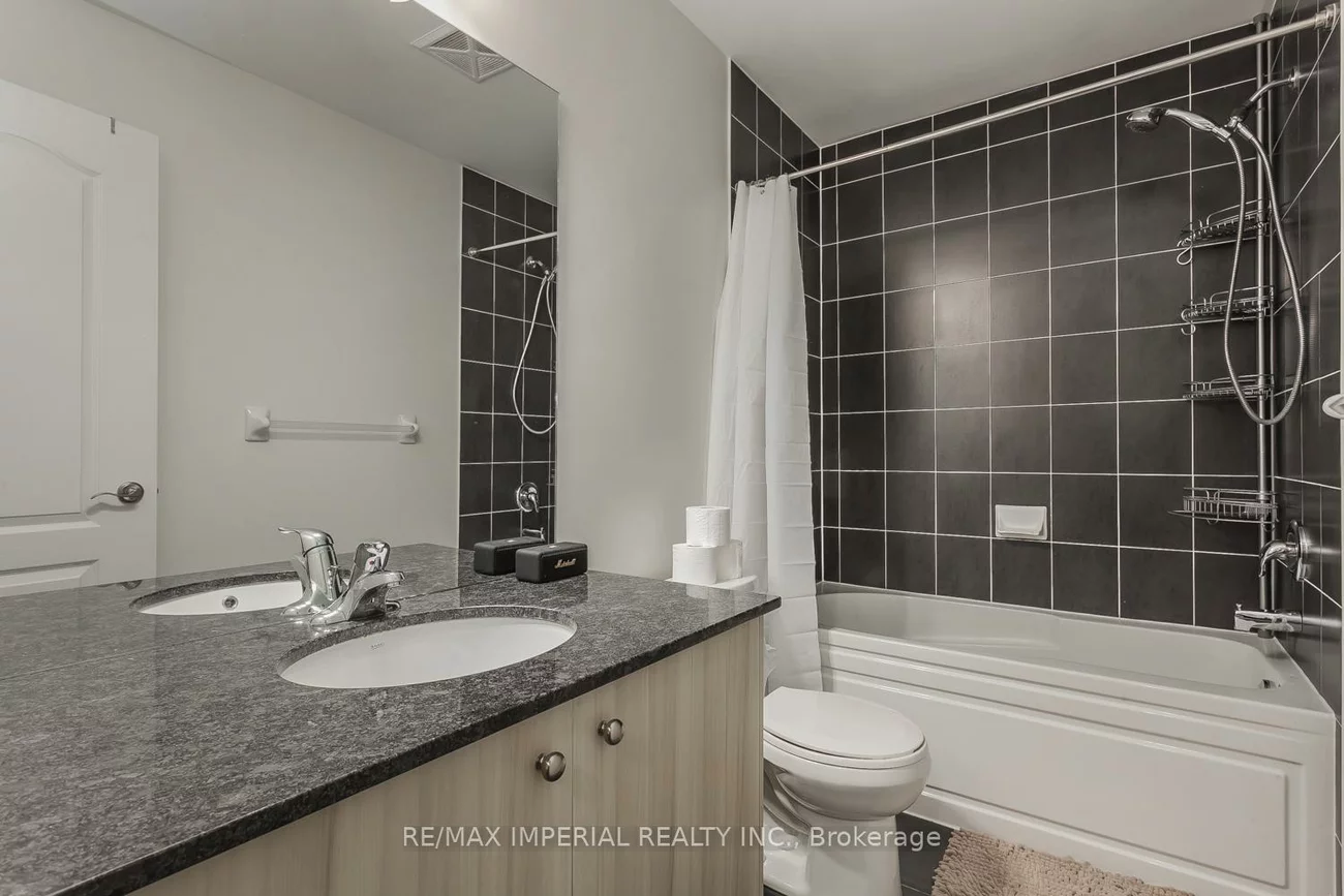 39, Drewry, Newtonbrook West, Toronto