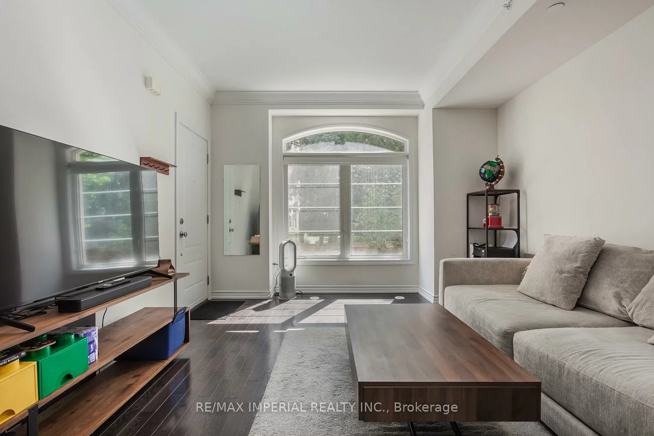 39, Drewry, Newtonbrook West, Toronto
