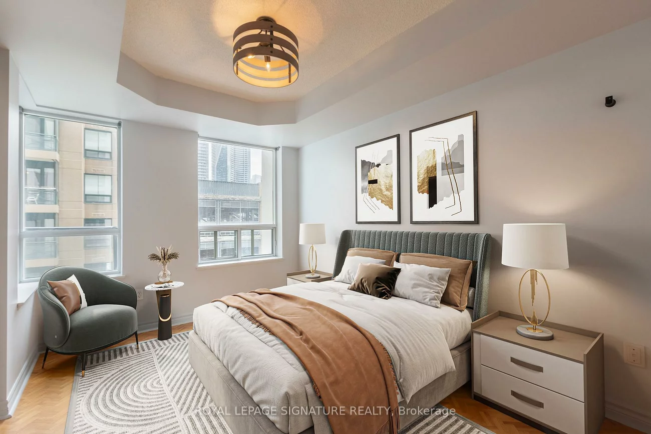 30, Hayden, Church-Yonge Corridor, Toronto