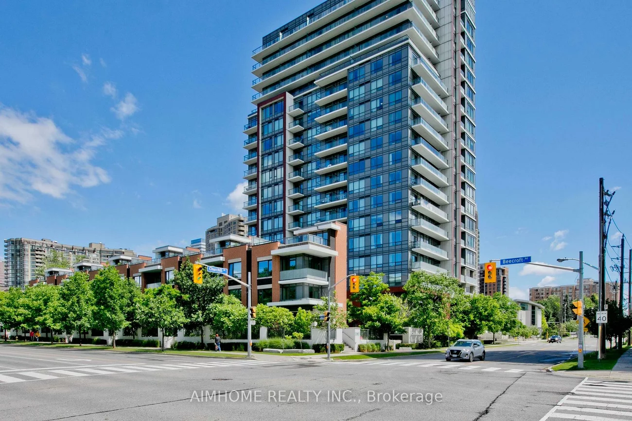 26, Churchill, Willowdale West, Toronto