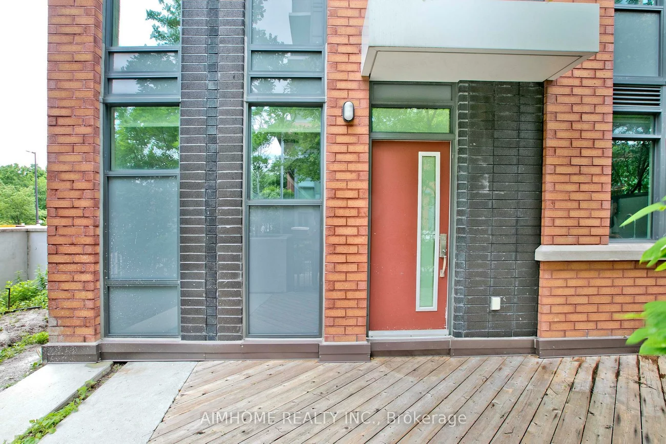 26, Churchill, Willowdale West, Toronto