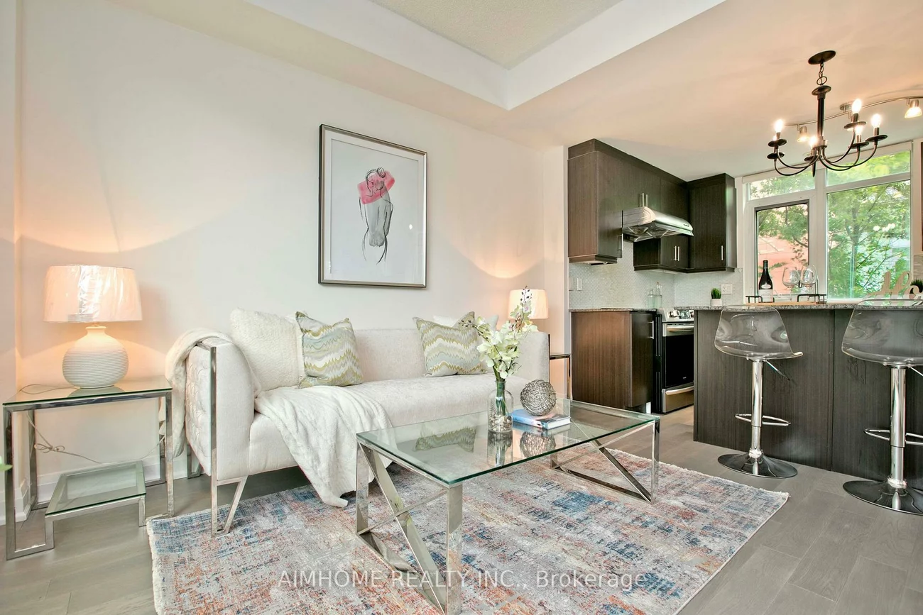 26, Churchill, Willowdale West, Toronto