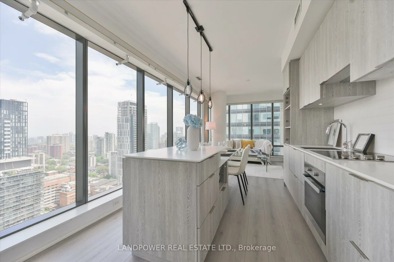 5, St Joseph, Bay Street Corridor, Toronto