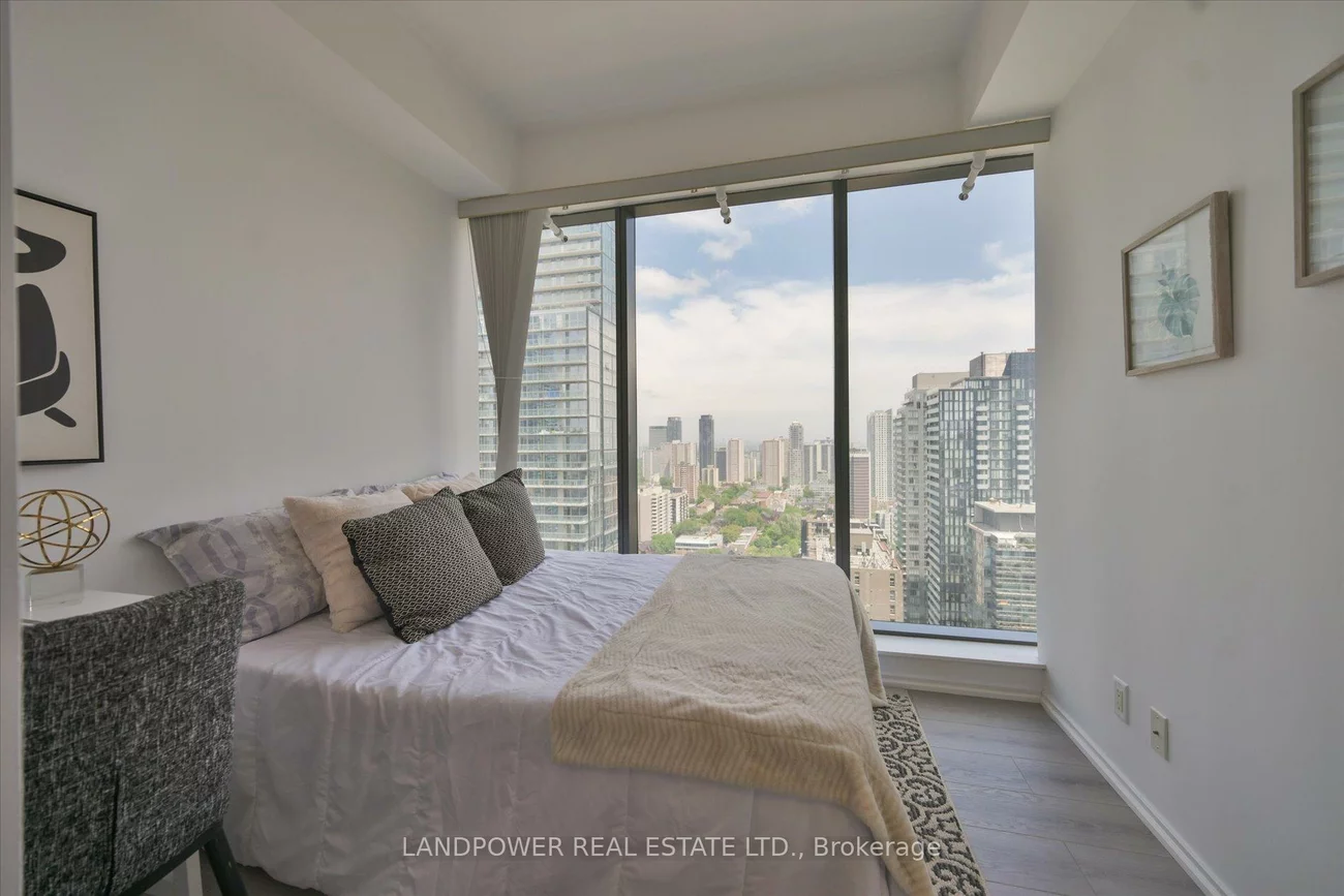 5, St Joseph, Bay Street Corridor, Toronto