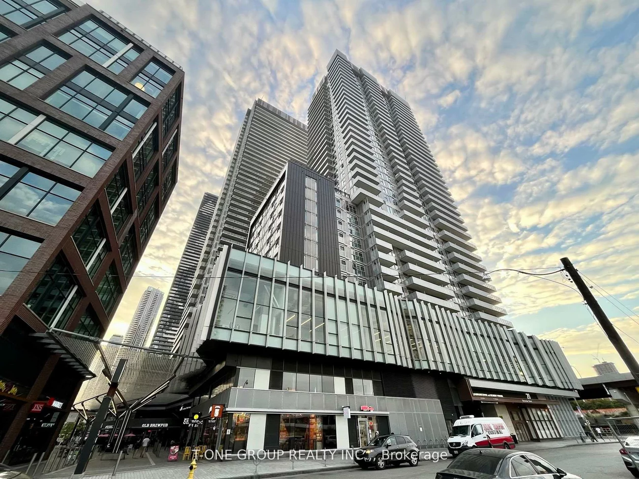 20, Richardson, Waterfront Communities C8, Toronto
