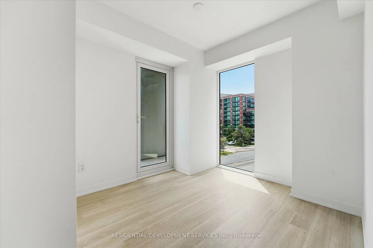 500, Wilson, Clanton Park, Toronto