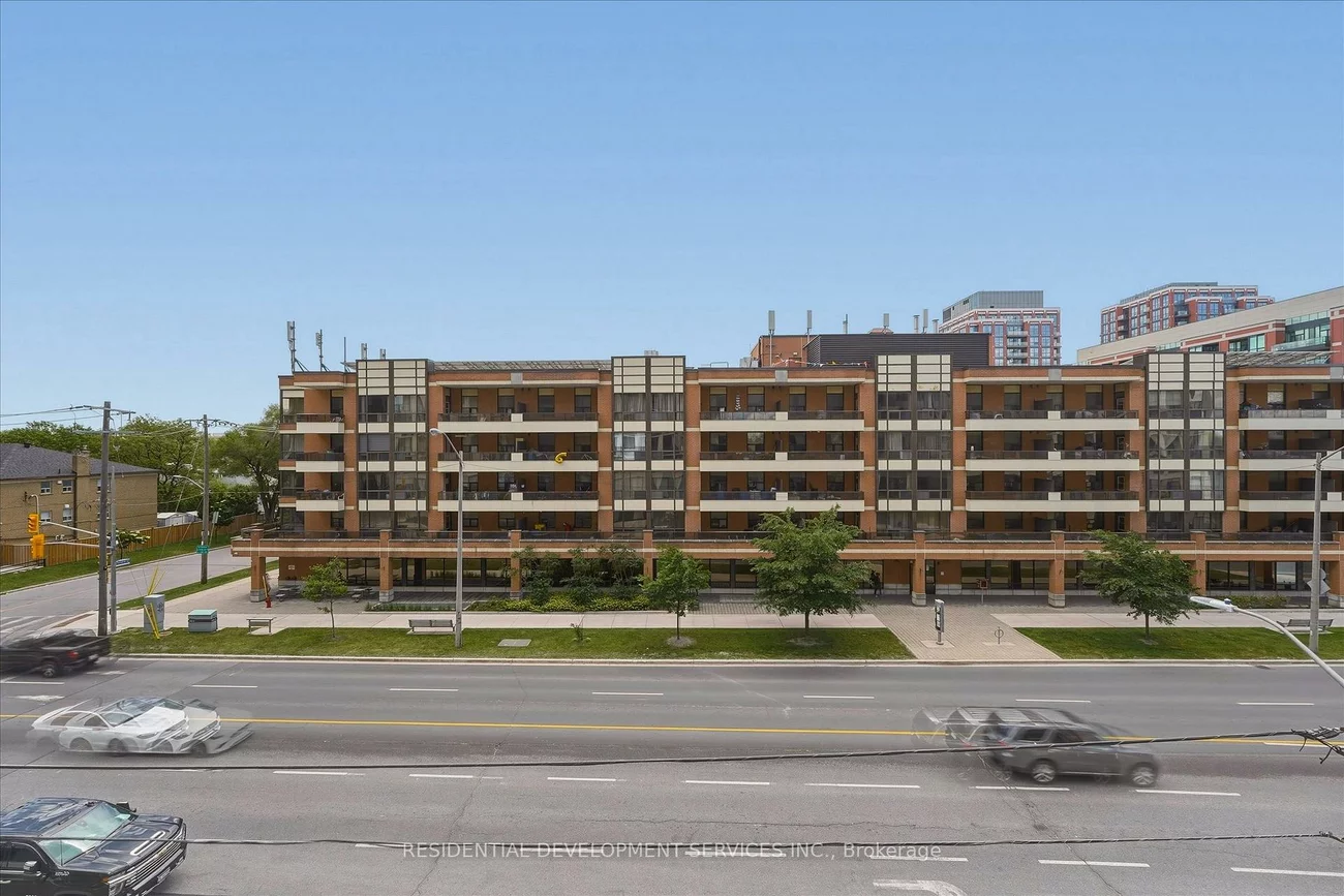 500, Wilson, Clanton Park, Toronto