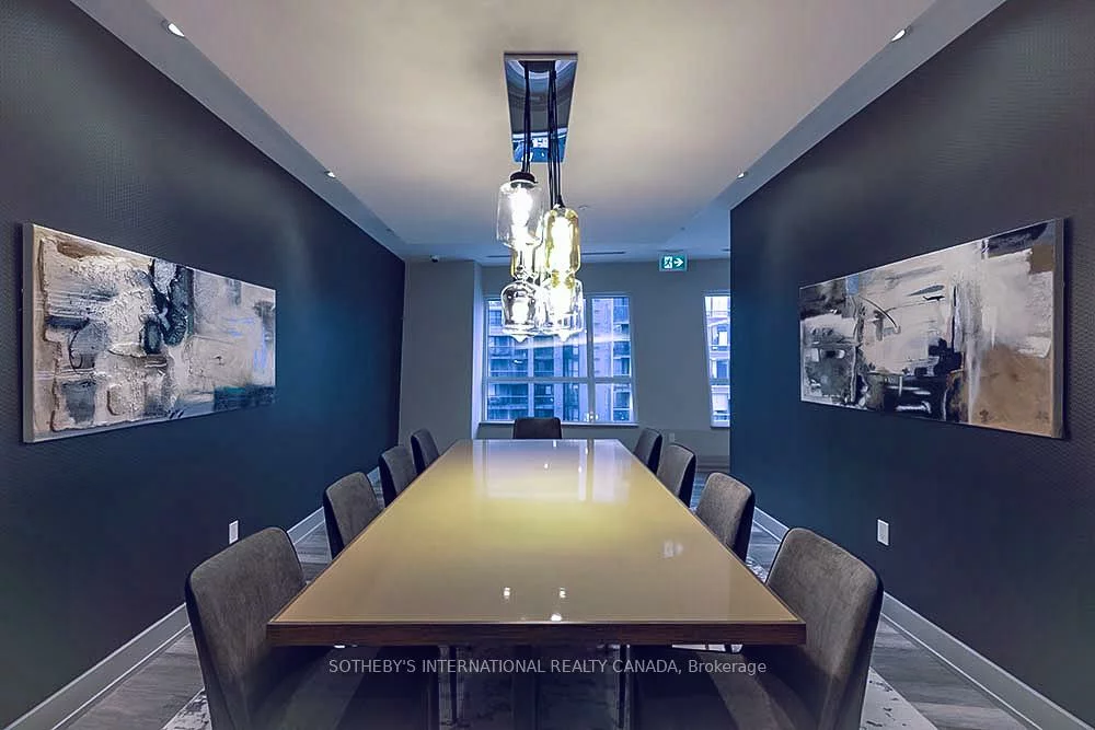 99, John, Waterfront Communities C1, Toronto