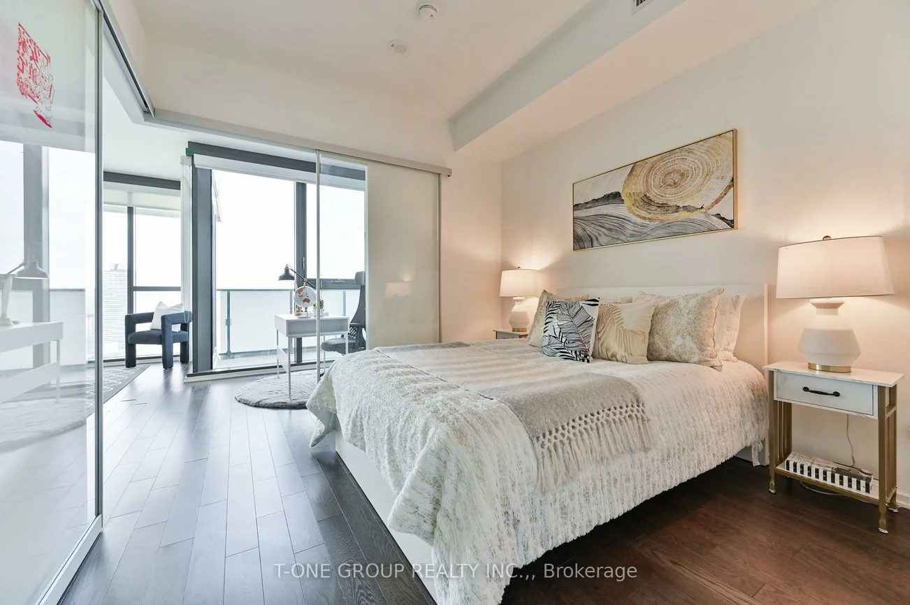 16, Bonnycastle, Waterfront Communities C8, Toronto