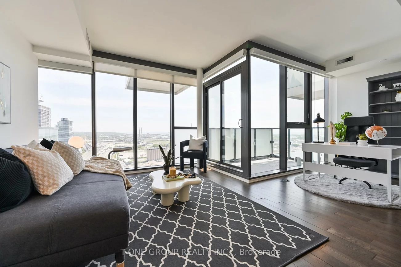 16, Bonnycastle, Waterfront Communities C8, Toronto