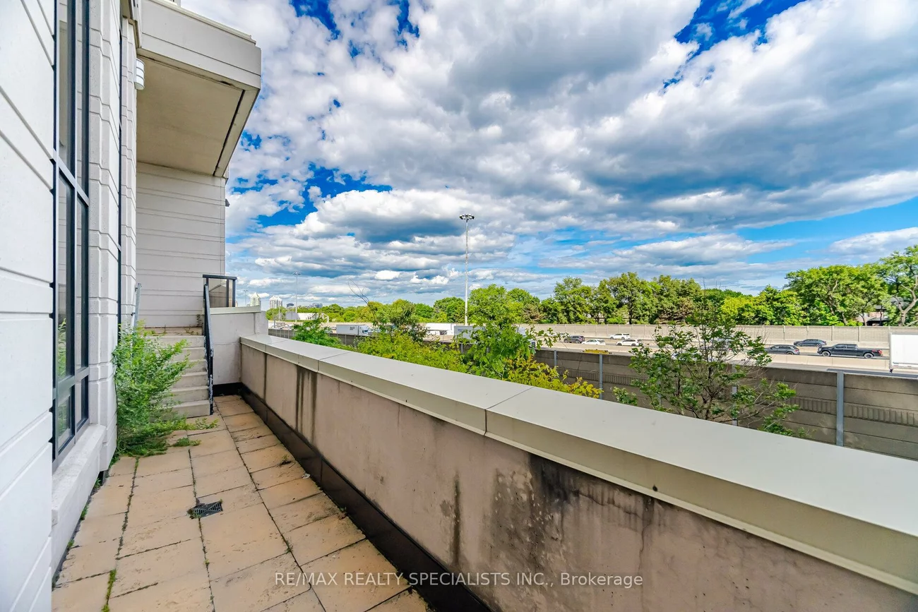 100, Harrison Garden, Willowdale East, Toronto