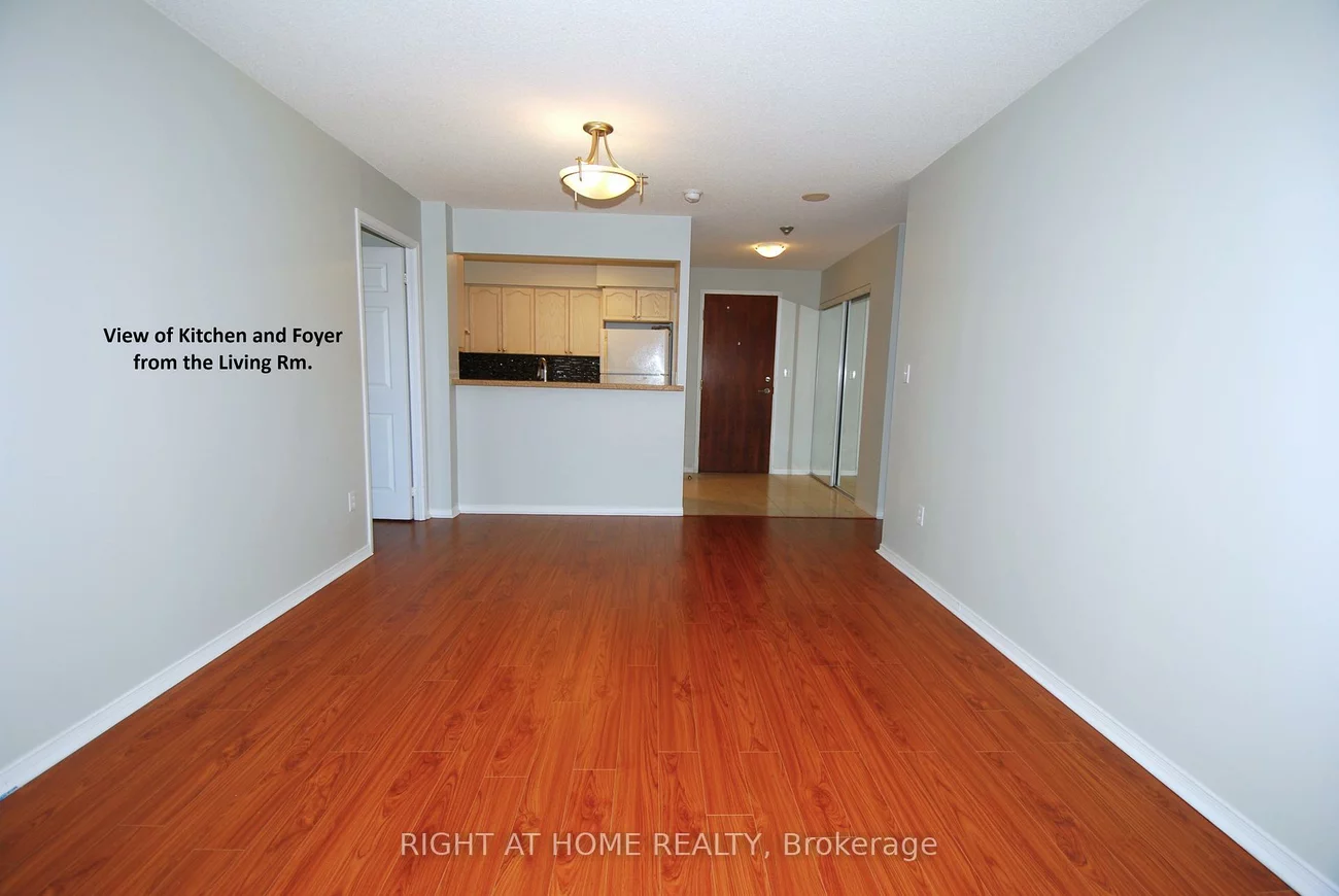 39, Pemberton, Newtonbrook East, Toronto