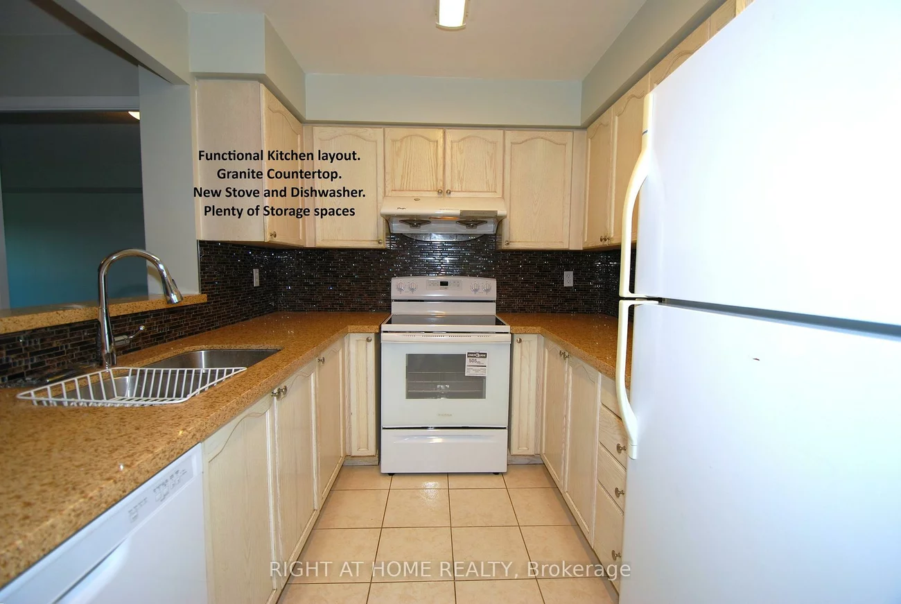 39, Pemberton, Newtonbrook East, Toronto