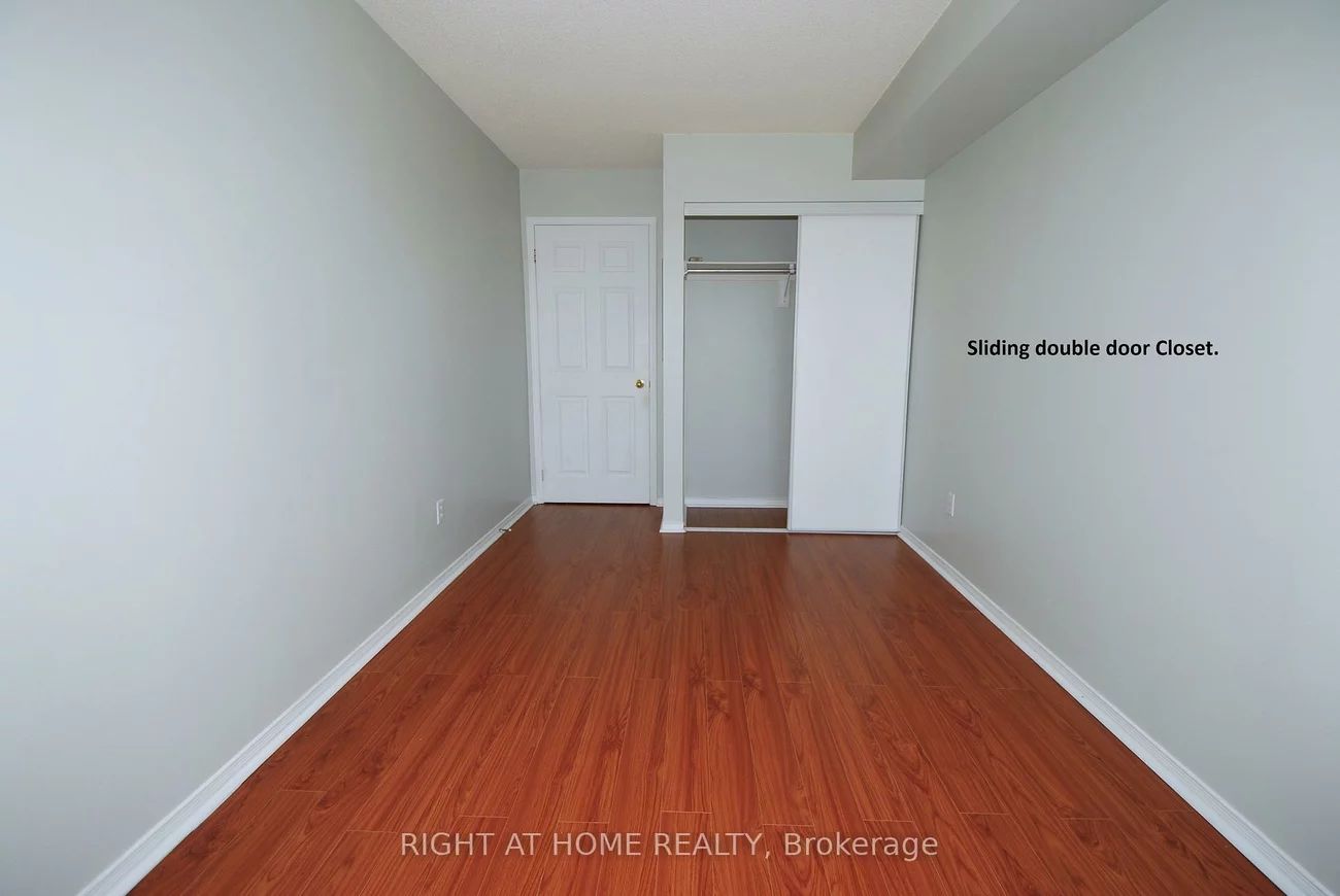 39, Pemberton, Newtonbrook East, Toronto