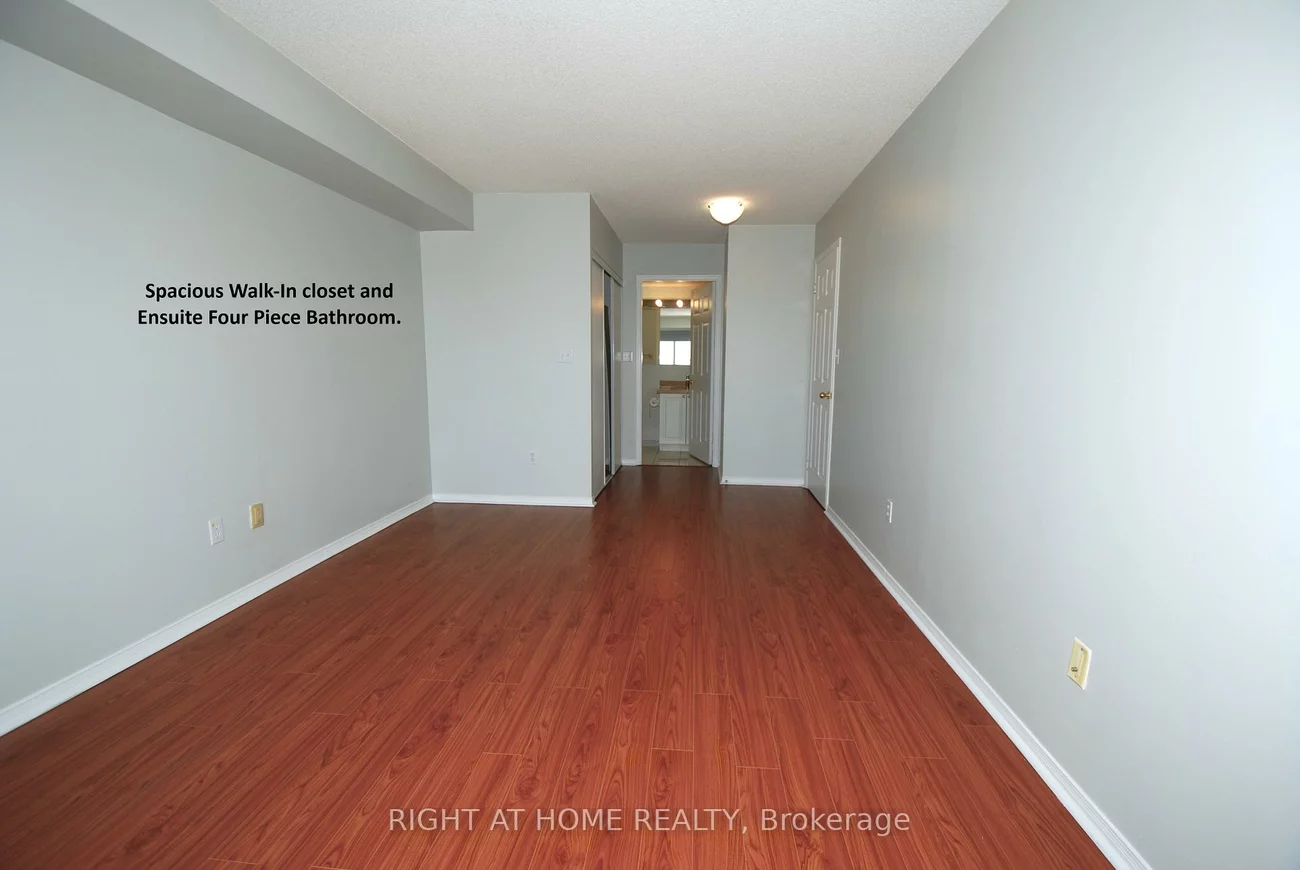 39, Pemberton, Newtonbrook East, Toronto