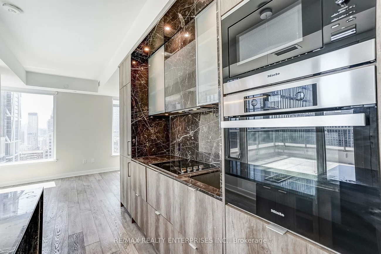 11, Yorkville, Annex, Toronto