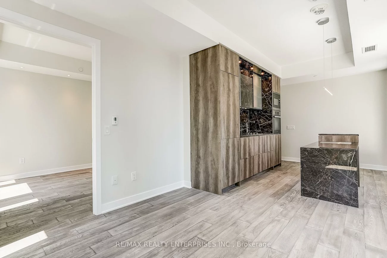 11, Yorkville, Annex, Toronto