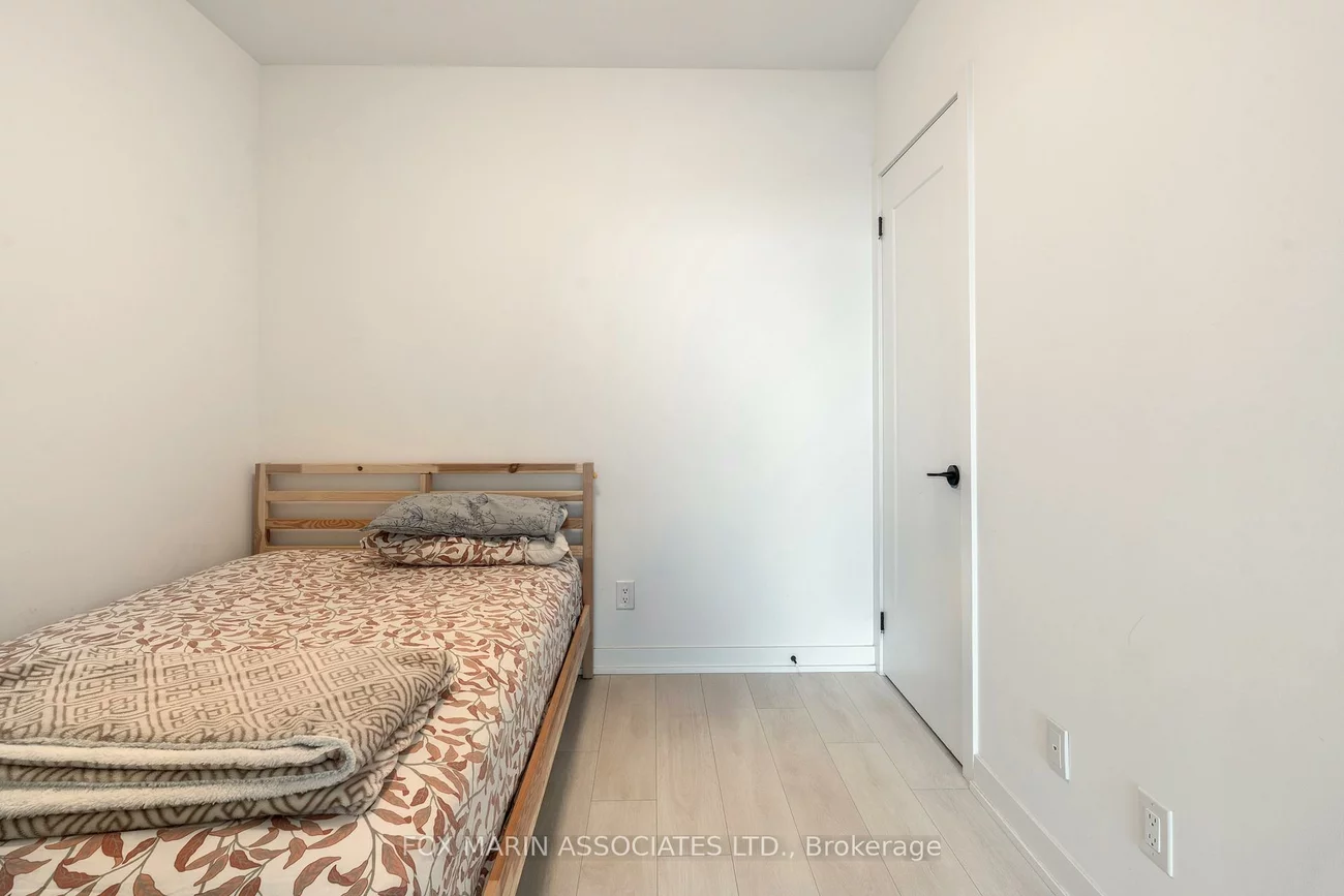 5, Defries, Regent Park, Toronto