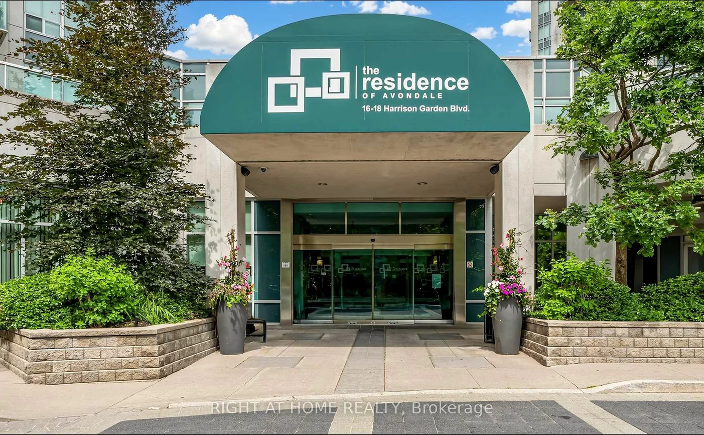 18, Harrison Garden, Willowdale East, Toronto