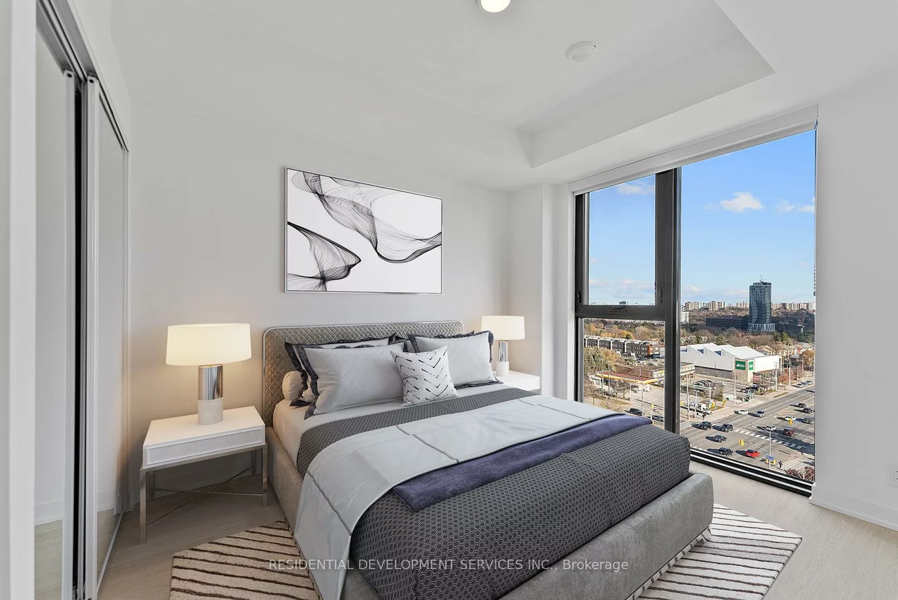 699, Sheppard, Bayview Village, Toronto