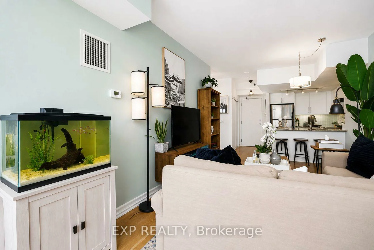 500, St Clair, Forest Hill South, Toronto