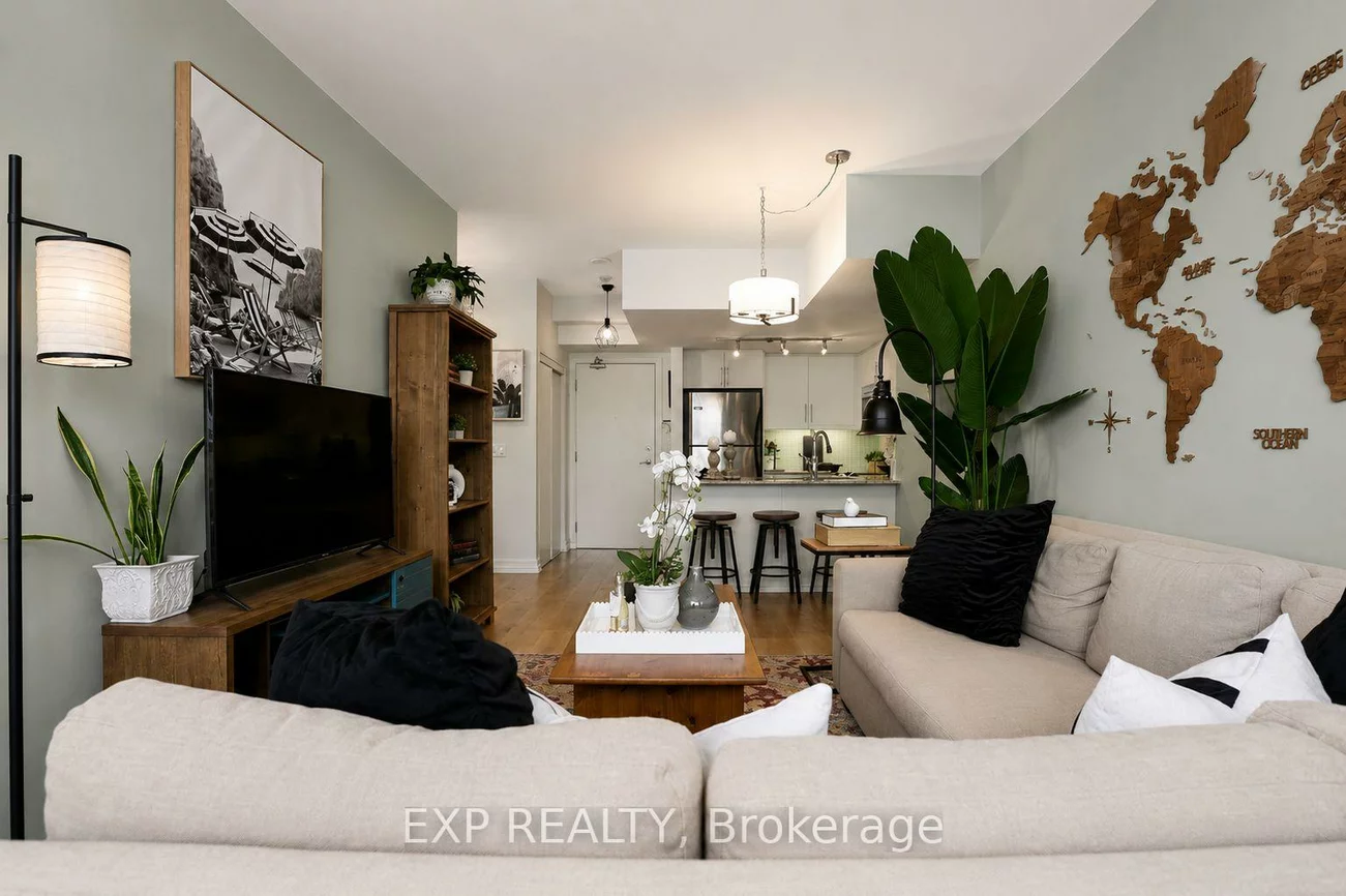 500, St Clair, Forest Hill South, Toronto