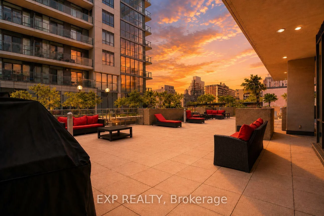 500, St Clair, Forest Hill South, Toronto