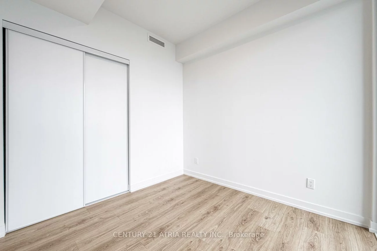 35, Parliament, Waterfront Communities C8, Toronto