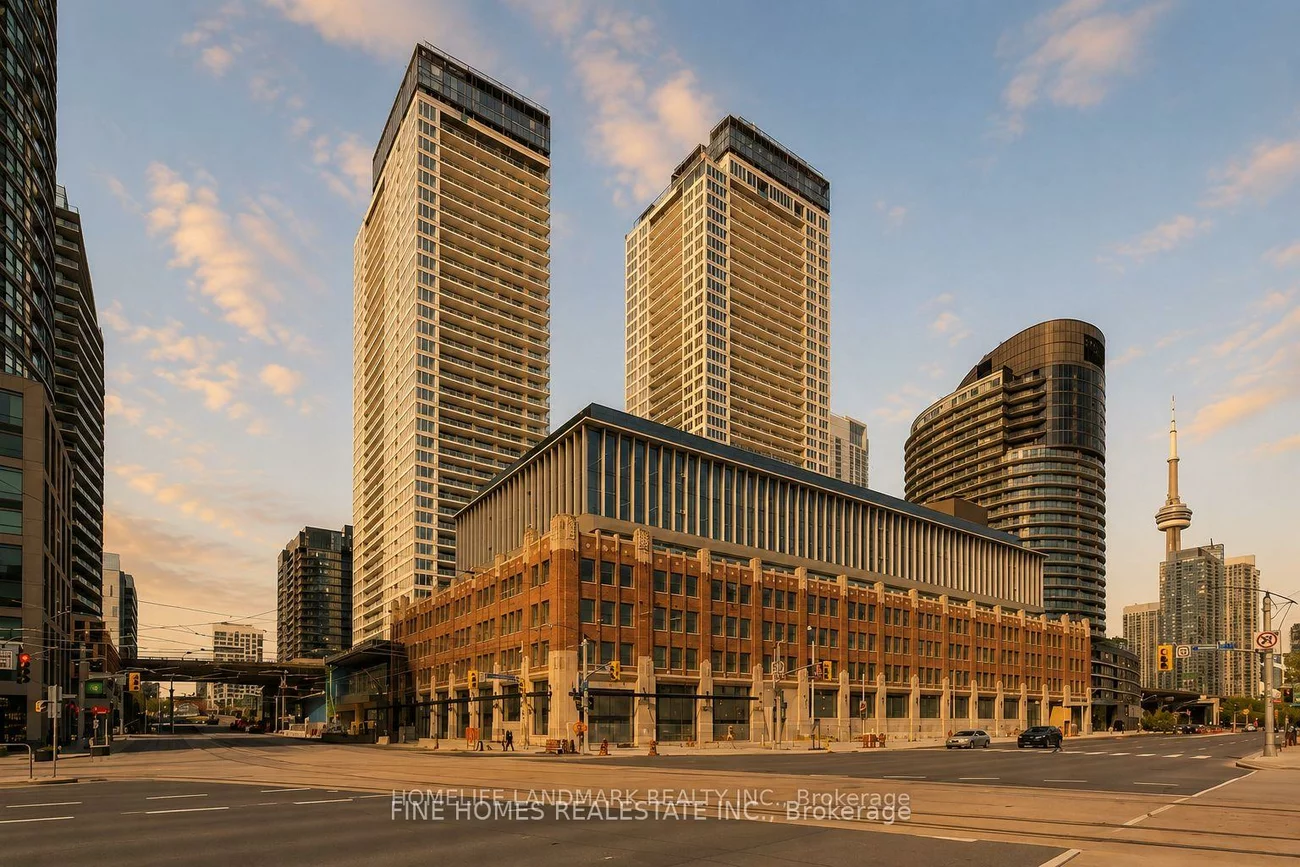 17, Bathurst, Waterfront Communities C1, Toronto