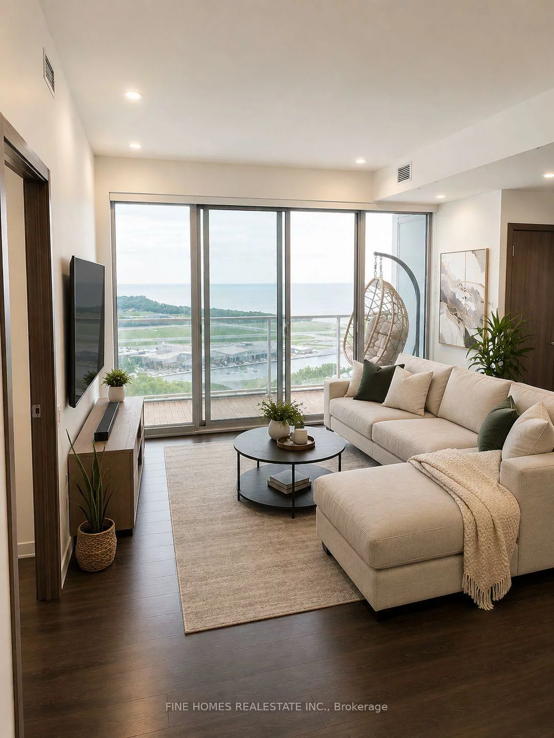 17, Bathurst, Waterfront Communities C1, Toronto