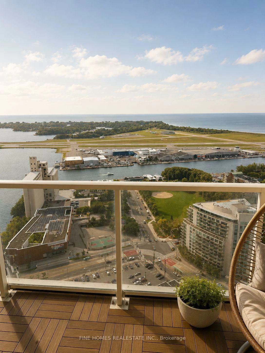 17, Bathurst, Waterfront Communities C1, Toronto