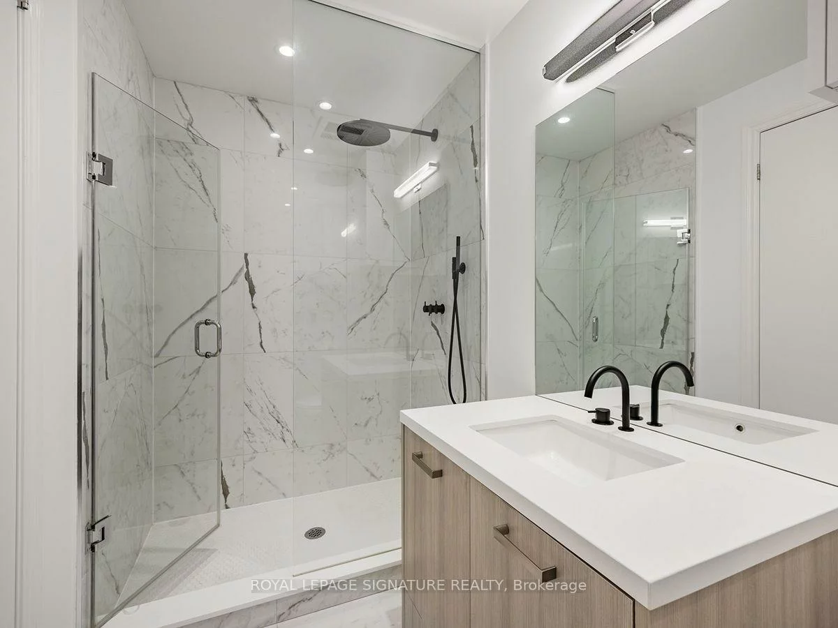 608, Richmond, Waterfront Communities C1, Toronto
